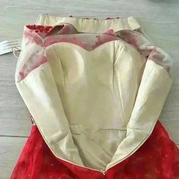 Red and Cream Floral Lace Halter Neck Evening Gown Prom Dress - Picture 7 of 17